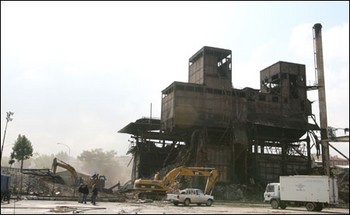 Ankara Hava Gazı Fabrikası yıkılırken
